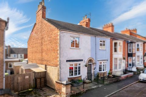 3 bedroom end of terrace house for sale, Grantham, Lincolnshire NG31