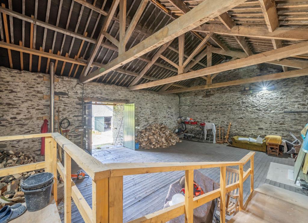 Bank barn