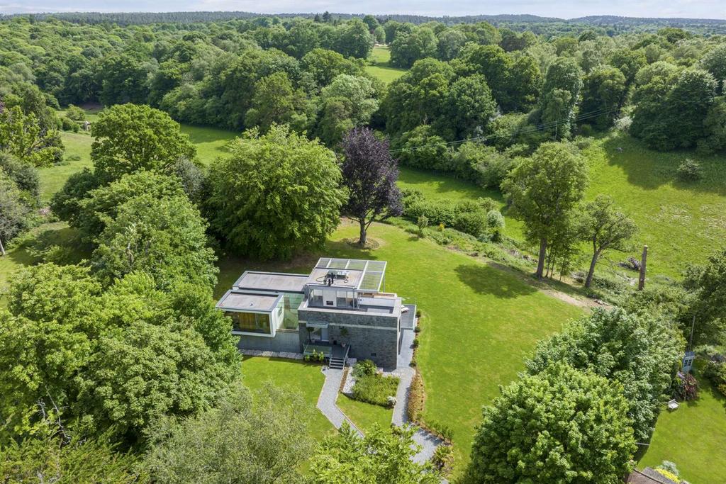 Copse-House-Westfield-Hoe-Lane-Abinger-Hammer-RH5-