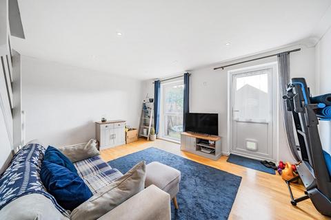 3 bedroom end of terrace house for sale, Shipwright Road, Surrey Quays