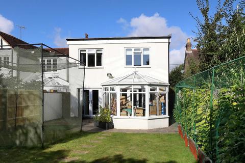 4 bedroom detached house for sale, Green Lane, Farnham Common, Buckinghamshire, SL2