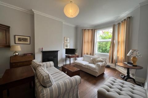 2 bedroom apartment to rent, Romola Road, Herne Hill, London, SE24