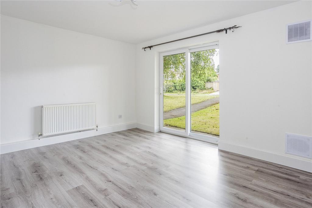 Sitting/Dining Room