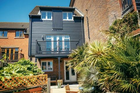 3 bedroom townhouse for sale, Madeira Way, Eastbourne, East Sussex