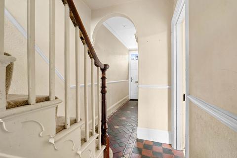 121 Bromyard Road, Worcester, WR2 5DL