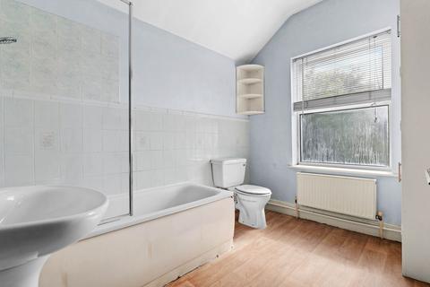 121 Bromyard Road, Worcester, WR2 5DL