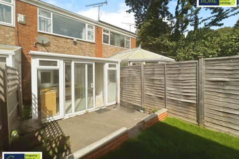 2 bedroom terraced house to rent, Narrow Lane, Aylestone