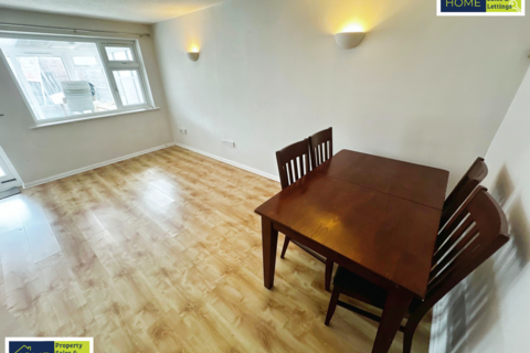 2 bedroom terraced house to rent, Narrow Lane, Aylestone
