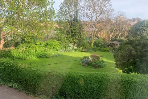 5 Devonshire Terrace, Broadstairs, CT10 1HH