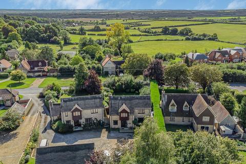 4 bedroom detached house for sale, Lower End, Bucks HP18