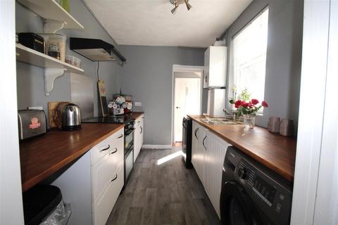 31 Jefferson Road, Sheerness, ME12 2PU