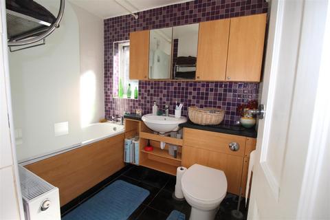 31 Jefferson Road, Sheerness, ME12 2PU