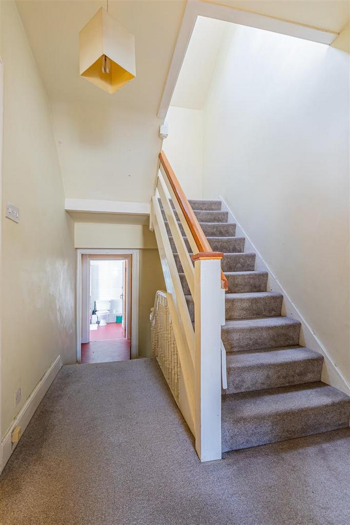 North Luton Place 8-18.jpg