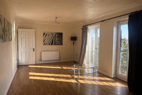 2 bedroom flat to rent, Grasholm Way, Slough SL3