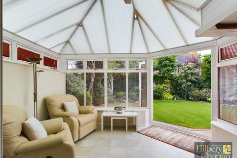 10 Gainsborough Place, Hutton, Brentwood, CM13 2RF