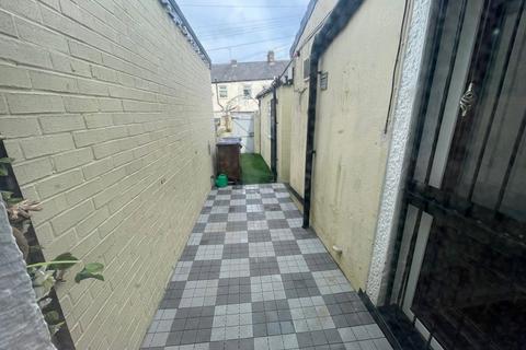 2 bedroom terraced house to rent, Bold Street, Accrington