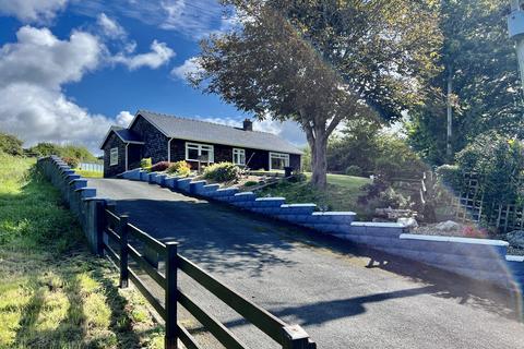 3 bedroom bungalow for sale, Dol-y-Bont, Ceredigion SY24