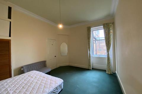 2 bedroom flat to rent, Blackford Avenue, Blackford, Edinburgh, EH9