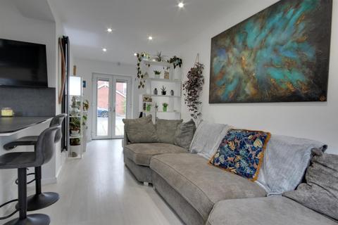 31 Appledore Close, Hull, HU9 1PZ