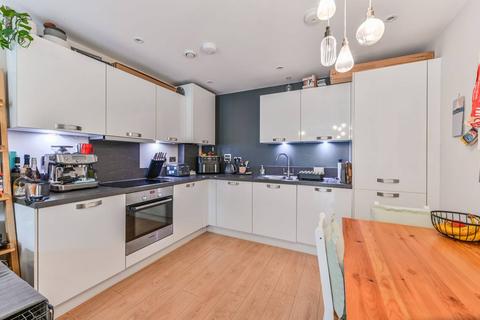 1 bedroom flat for sale, Ascalon Street, Nine Elms, London, SW8