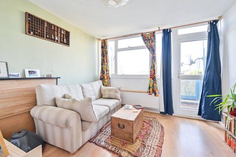 2 bedroom flat for sale, Deverell Street, London Bridge, London, SE1