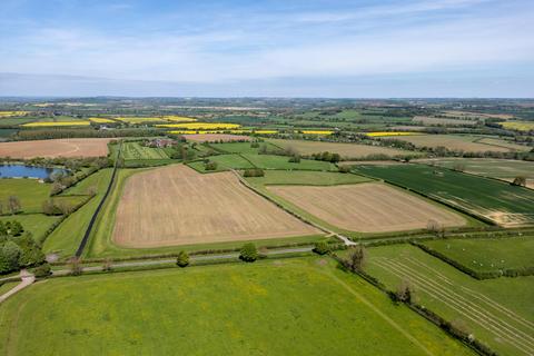 Land for sale, Lot 2&5 - Cropredy Lawn, Cropredy, Banbury, Oxfordshire, OX17