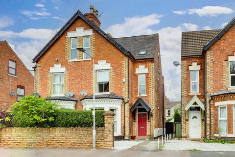 4 bedroom semi-detached house for sale, Millicent Road, West Bridgford NG2