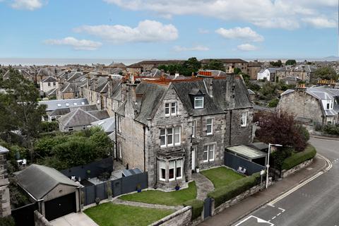 5 bedroom semi-detached house for sale, Beveridge Road, Kirkcaldy KY1