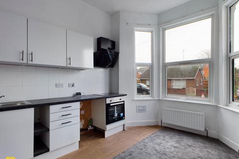 1 bedroom flat to rent, Middleton Road, Banbury OX16