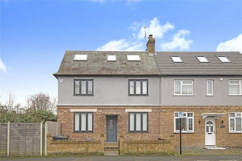 4 bedroom semi-detached house for sale, Lyne Crescent, Walthamstow, London, E17