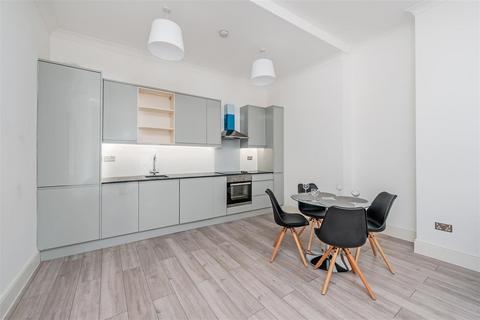 1 bedroom apartment to rent, Kensington High Street, Kensington, London, W8