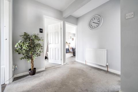 32 Gathorne Crescent, Yate, Bristol, BS37 5EW