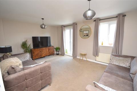 4 bedroom semi-detached house for sale, New Forest Way, Leeds, West Yorkshire