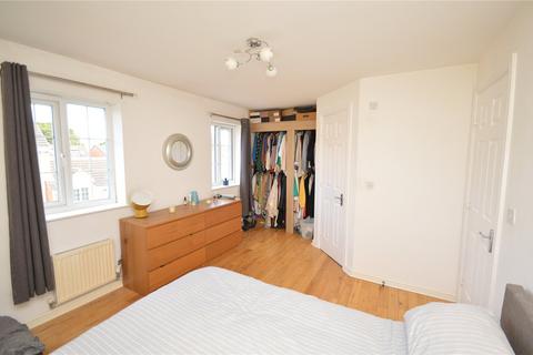 3 New Forest Way, Leeds, LS10 4GH