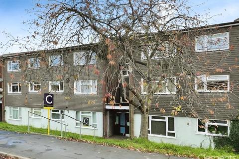 2 bedroom flat for sale, Kents Avenue, Hemel Hempstead HP3