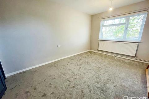 2 bedroom flat for sale, Kents Avenue, Hemel Hempstead HP3