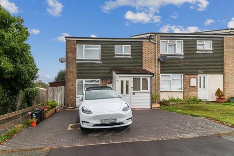 3 bedroom end of terrace house for sale, Pheasant Rise, Chesham, Buckinghamshire, HP5