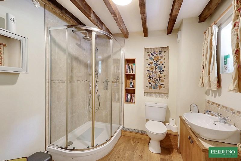 Annex Shower Room
