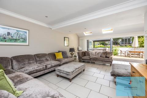 4 bedroom detached house for sale, Goldstone Crescent, Hove, BN3