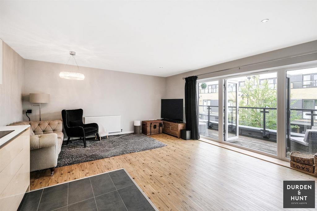 Charlock Close-8.jpg