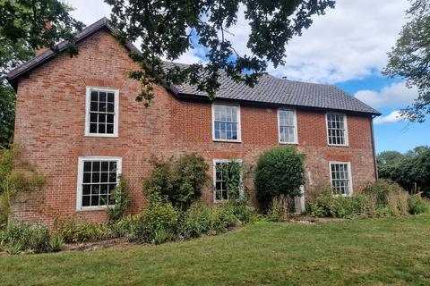 7 bedroom detached house to rent, Blundeston Road, Somerleyton