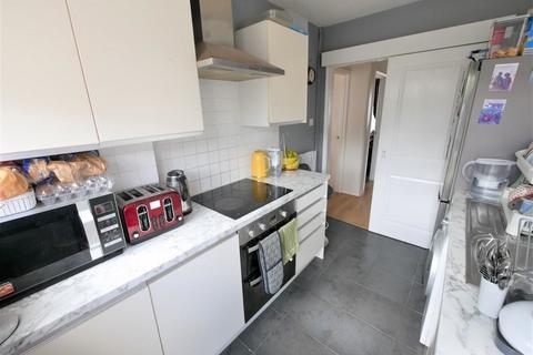 40 Rosecroft Road, Ipswich, IP1 6AP