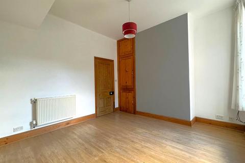2 Burton Road, Hornsea, HU18 1QY