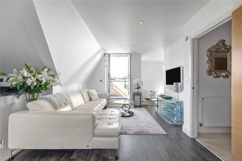 1 bedroom penthouse for sale, Ham Common, Richmond, TW10