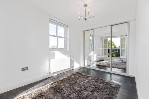 1 bedroom penthouse for sale, Ham Common, Richmond, TW10