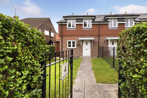 3 bedroom end of terrace house for sale, Station Road, Dunton Green, Sevenoaks