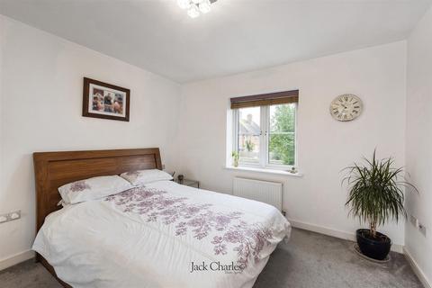 3 bedroom end of terrace house for sale, Station Road, Dunton Green, Sevenoaks