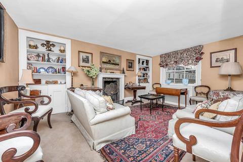 2 bedroom apartment for sale, Eaton Square, Belgravia SW1W