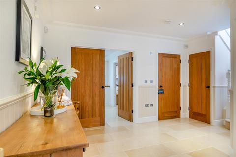 5 bedroom detached house for sale, Mount Pleasant, Aspley Guise, Milton Keynes