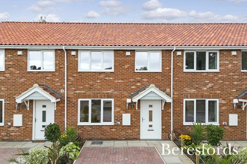 3 bedroom terraced house for sale, Apsley Mews, Victoria Road, RM1